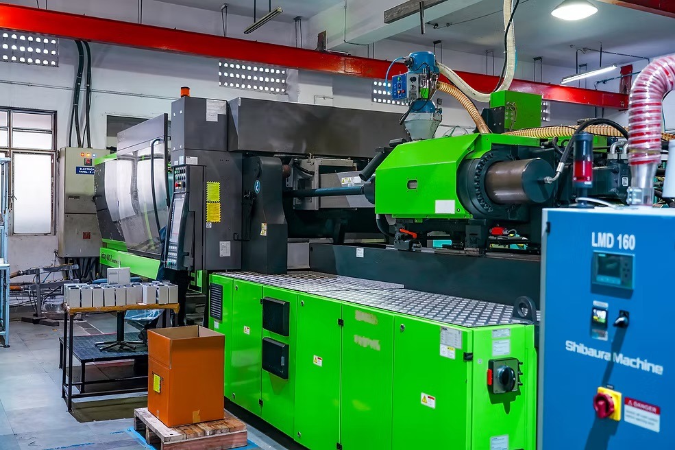Star Enterprises Shibaura LMD 160 injection molding machine