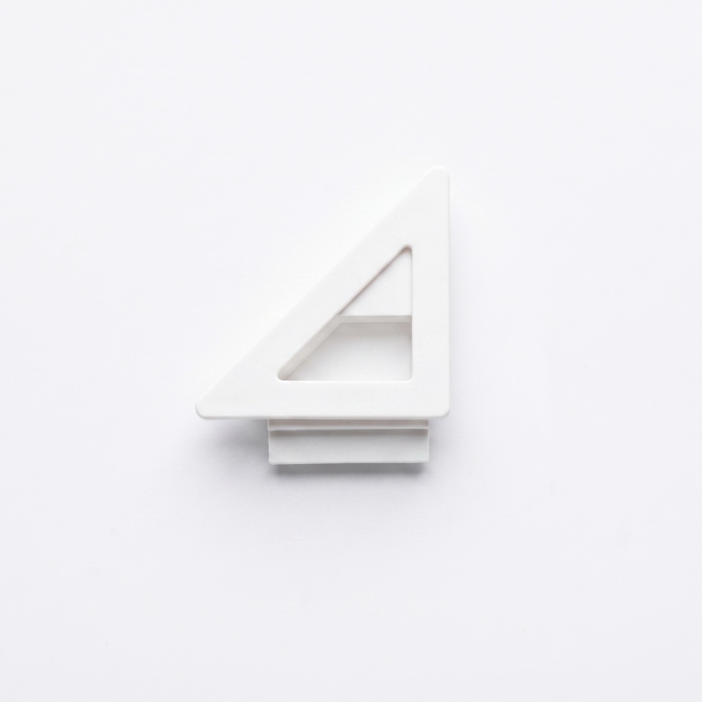 Plastic Triangle Corner Clip